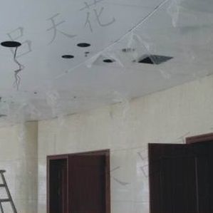 雕花板镂空精雕花 中式雕刻玄关屏风隔断铝单板湖南工程